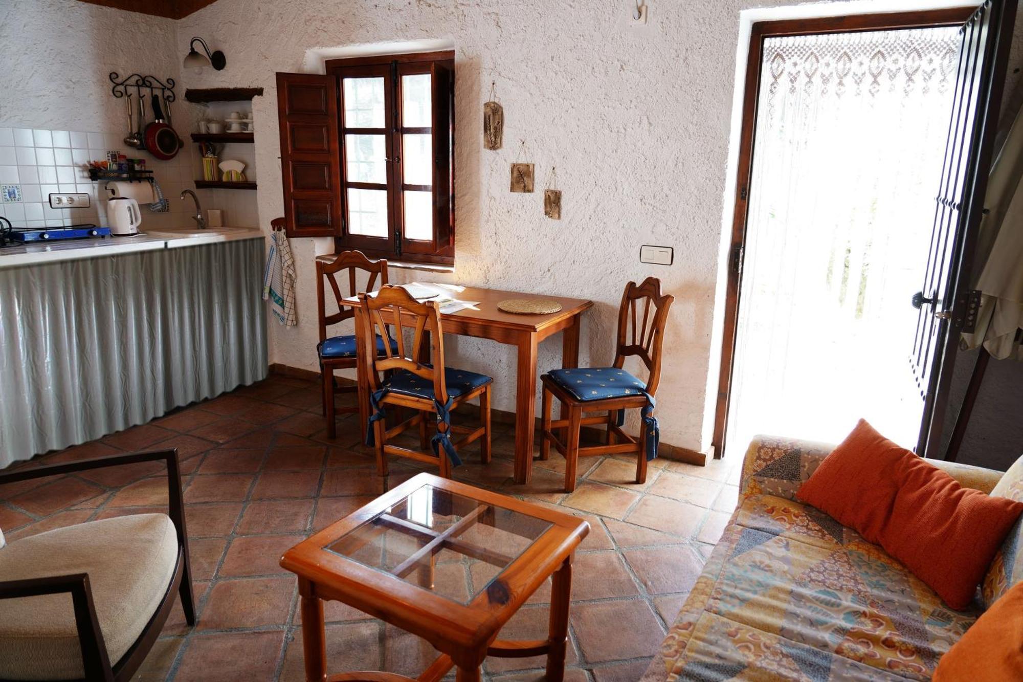 Гостевой дом Cortijo Lagar De Luisa Борхе Экстерьер фото
